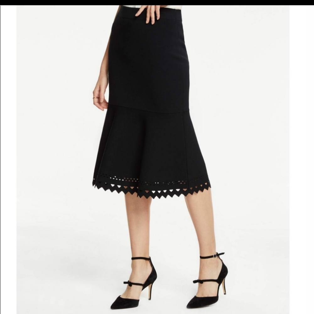 NWT Flared black midi skirt